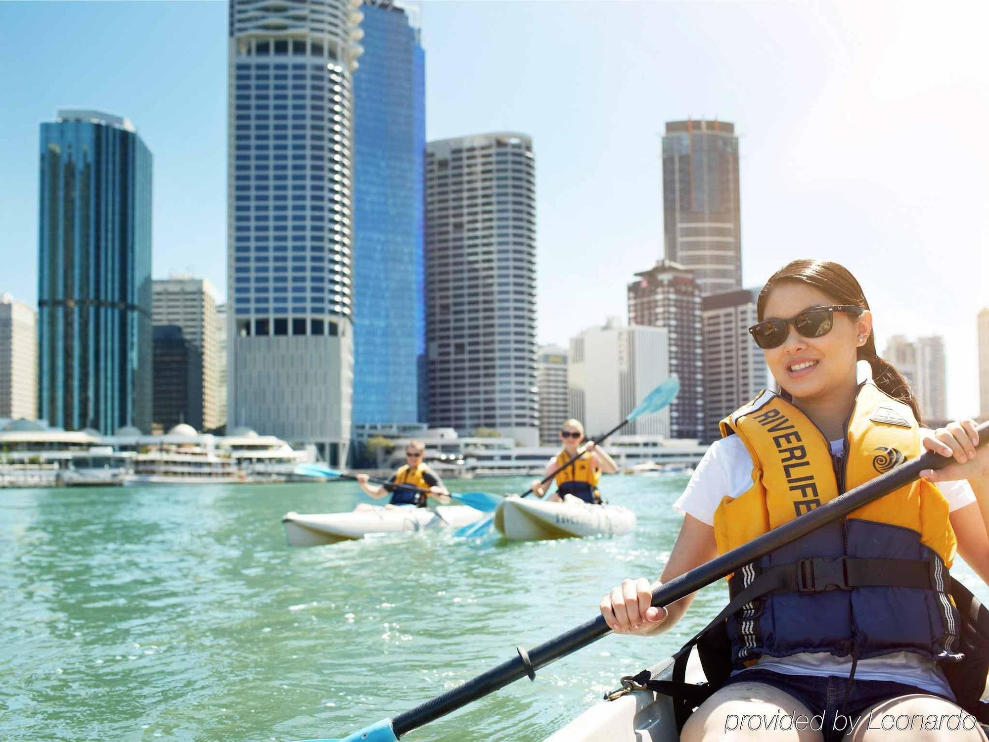 Hotel Indigo Centre By Ihg 5*