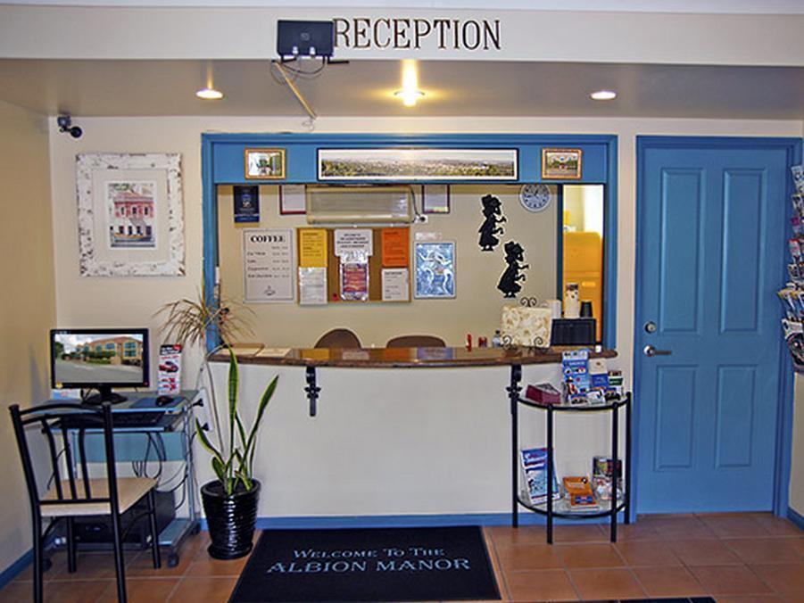 Motel Albion Manor 4*