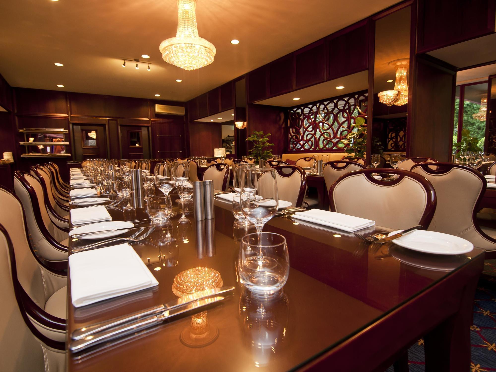 Hotel Royal On The Park 5*