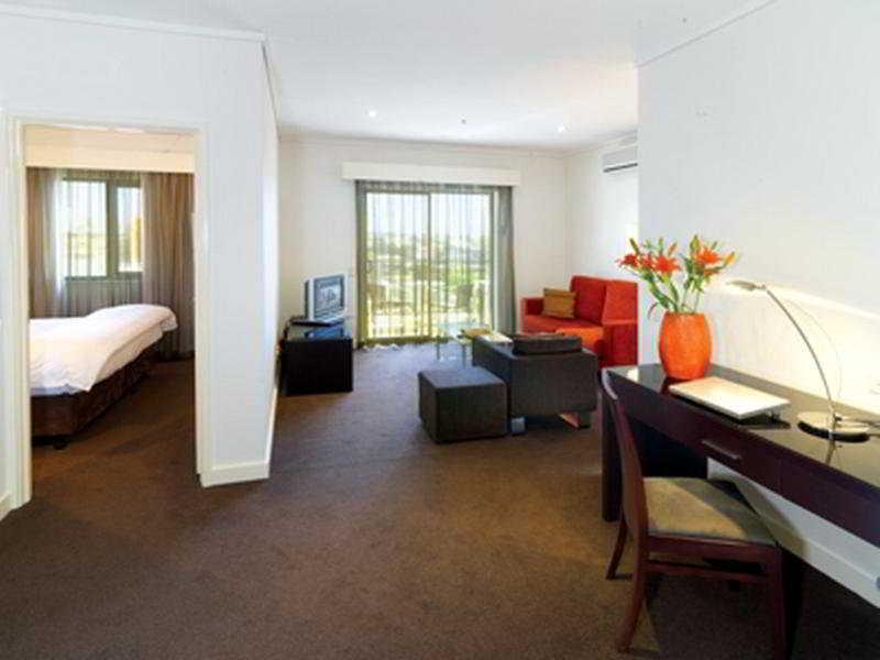 Aparthotel Adina 4*