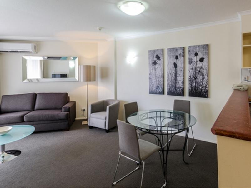 West End Aparthotel Brisbane