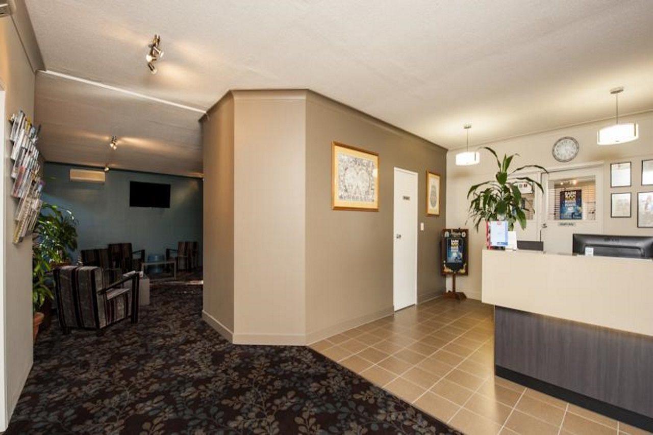 Motel Airport Admiralty 3*