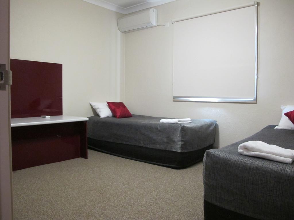 Hampton Court Brisbane