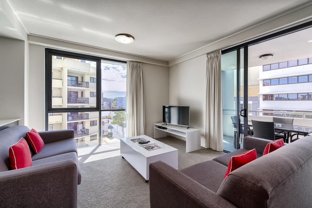 Aparthotel Skd