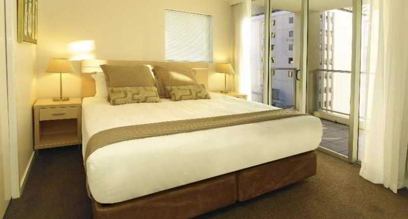 Oaks Lexicon Brisbane