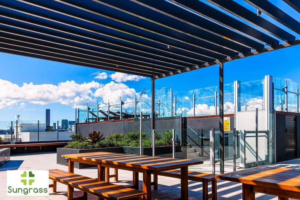 Soko Waterfront West End