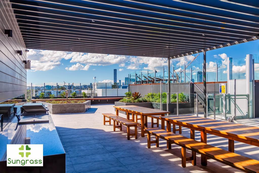 Soko Waterfront West End