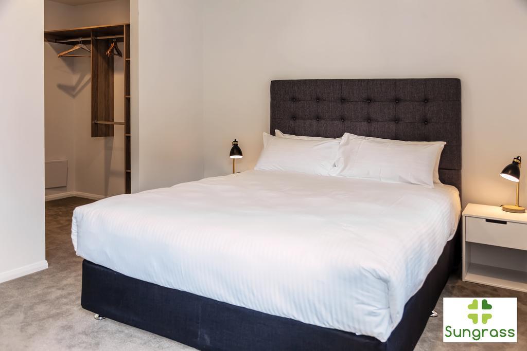 Soko Waterfront West End