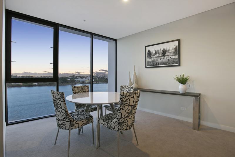 Promenade Hamilton Brisbane