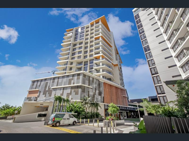 Promenade Hamilton Brisbane