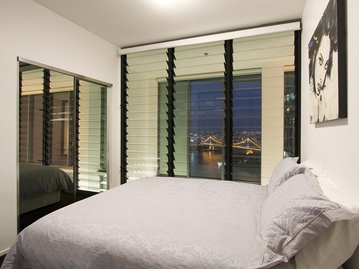 Felix 374 Ff * Brisbane