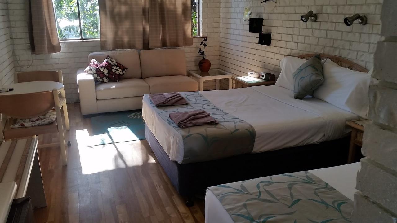 Motel Holland Park 3*