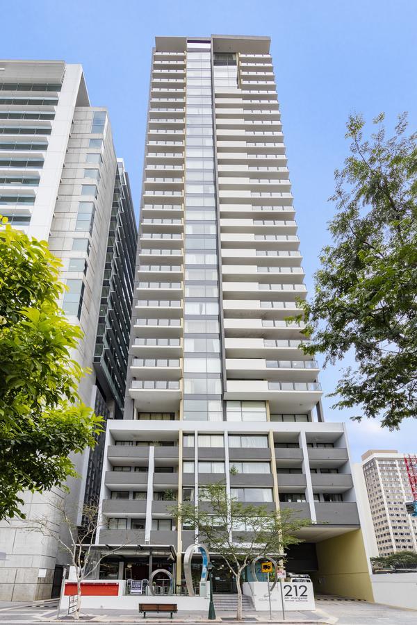@ 212 Margaret Brisbane