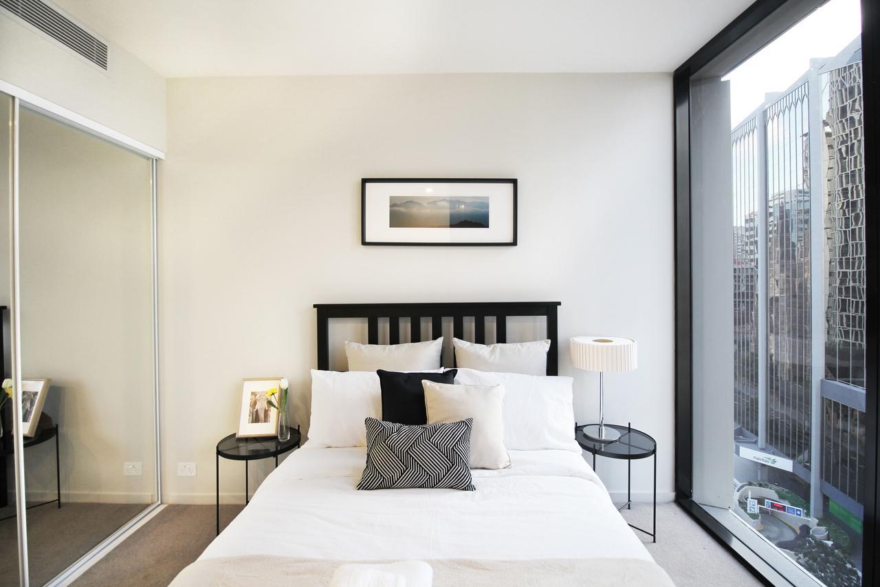 Queen St Apartment *