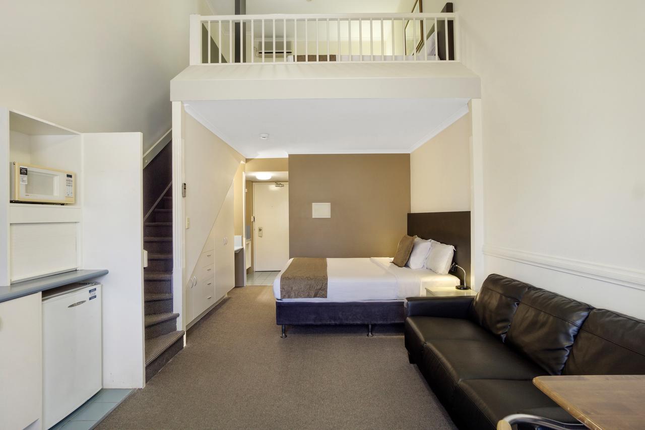 Toowong & Aparthotel