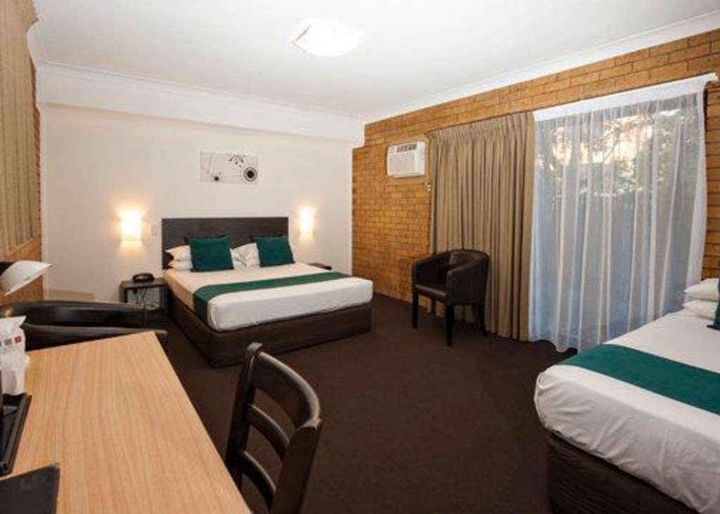 Motel Airport Admiralty 3*