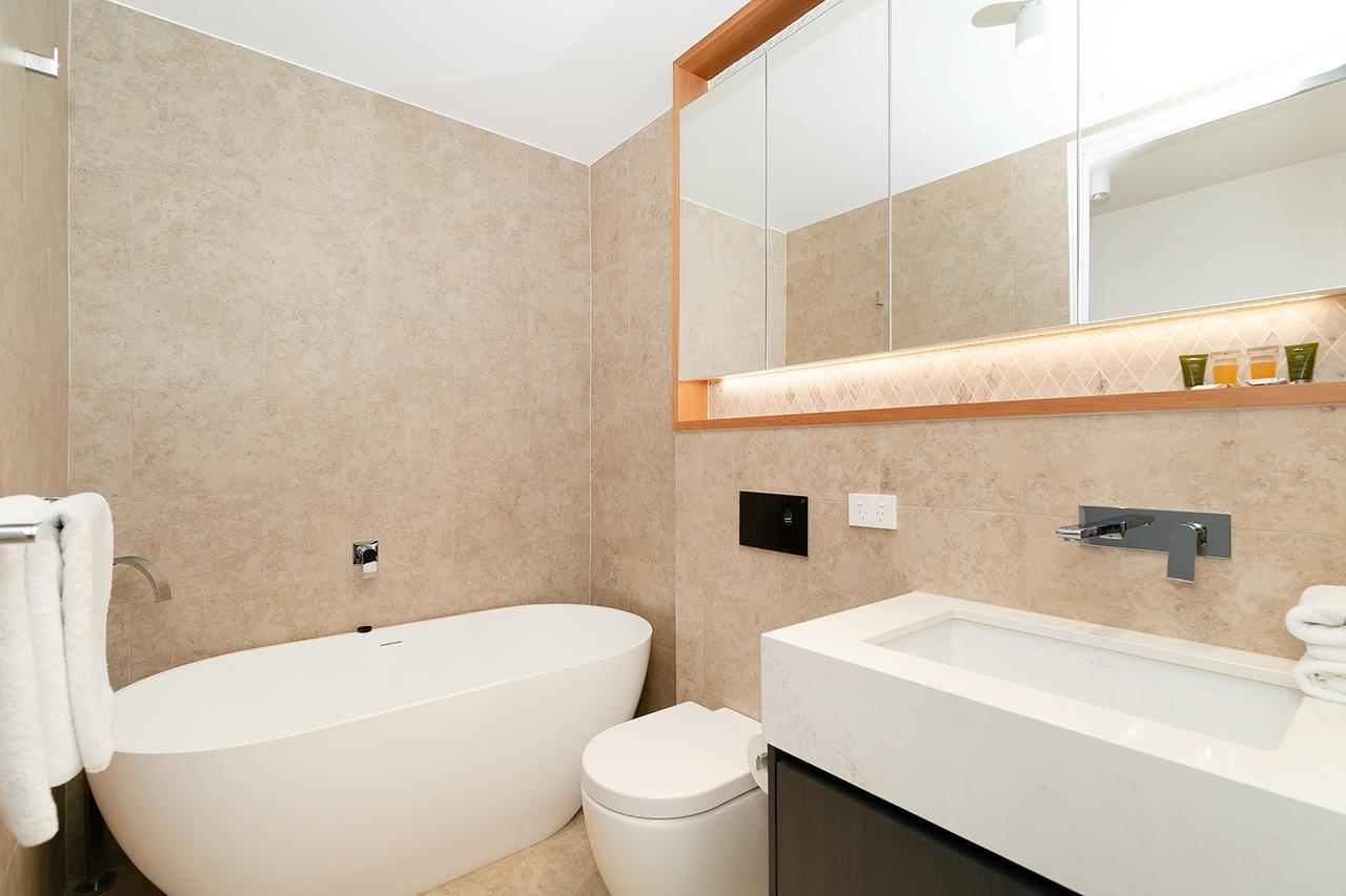 Aparthotel Soko Waterfront West End