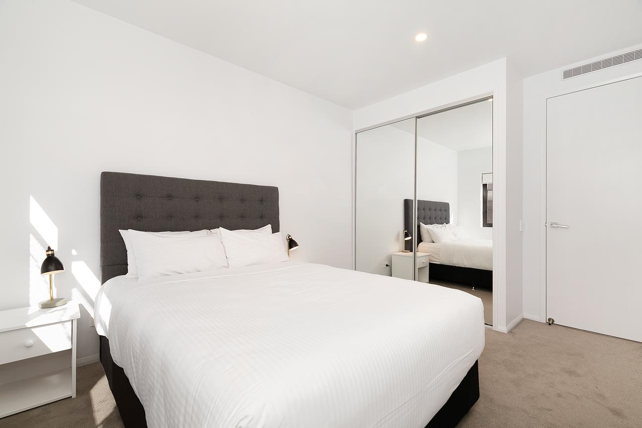 Soko Waterfront West End Aparthotel 4*