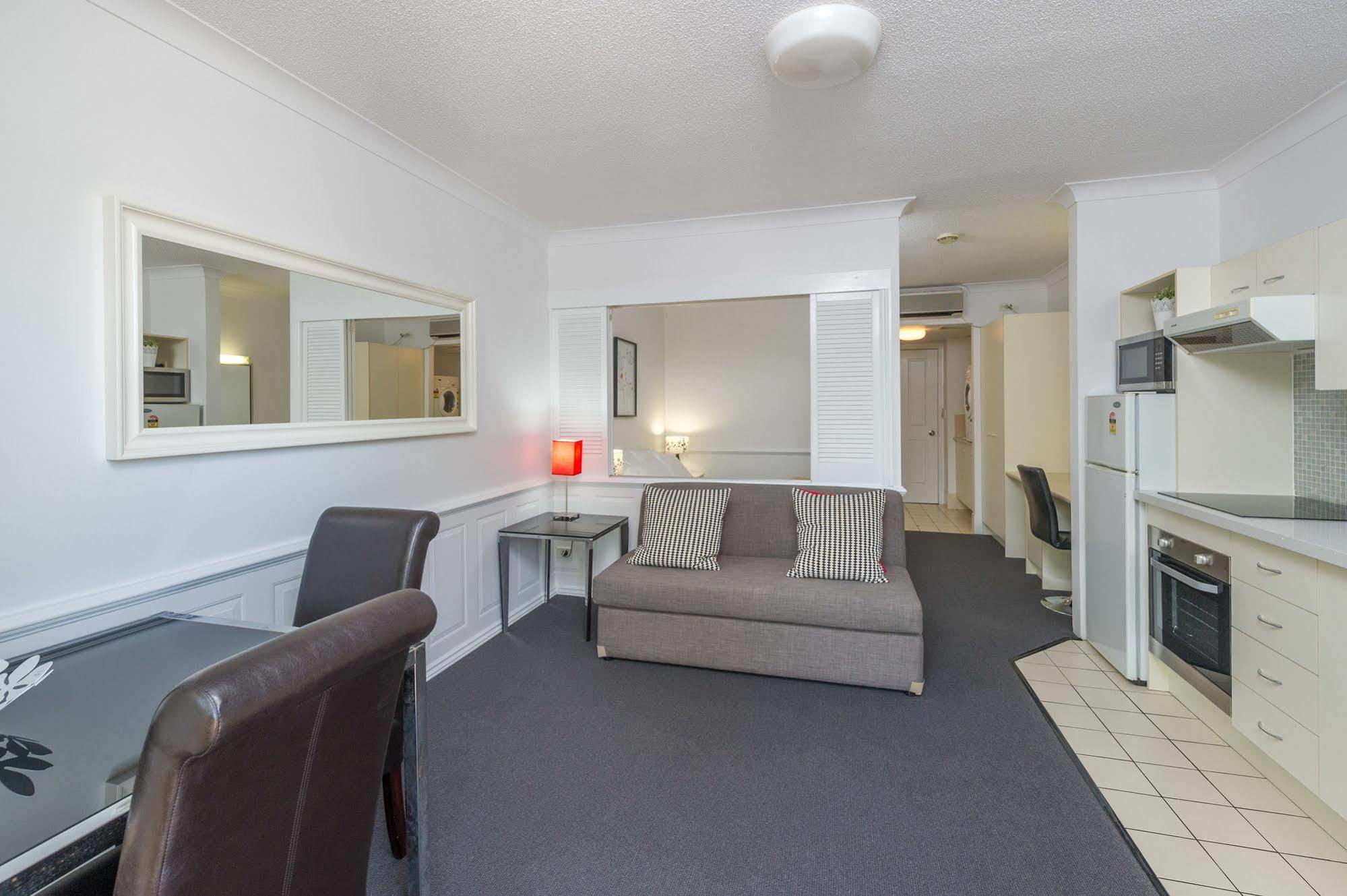 Hotel Rivercity Gardens Brisbane