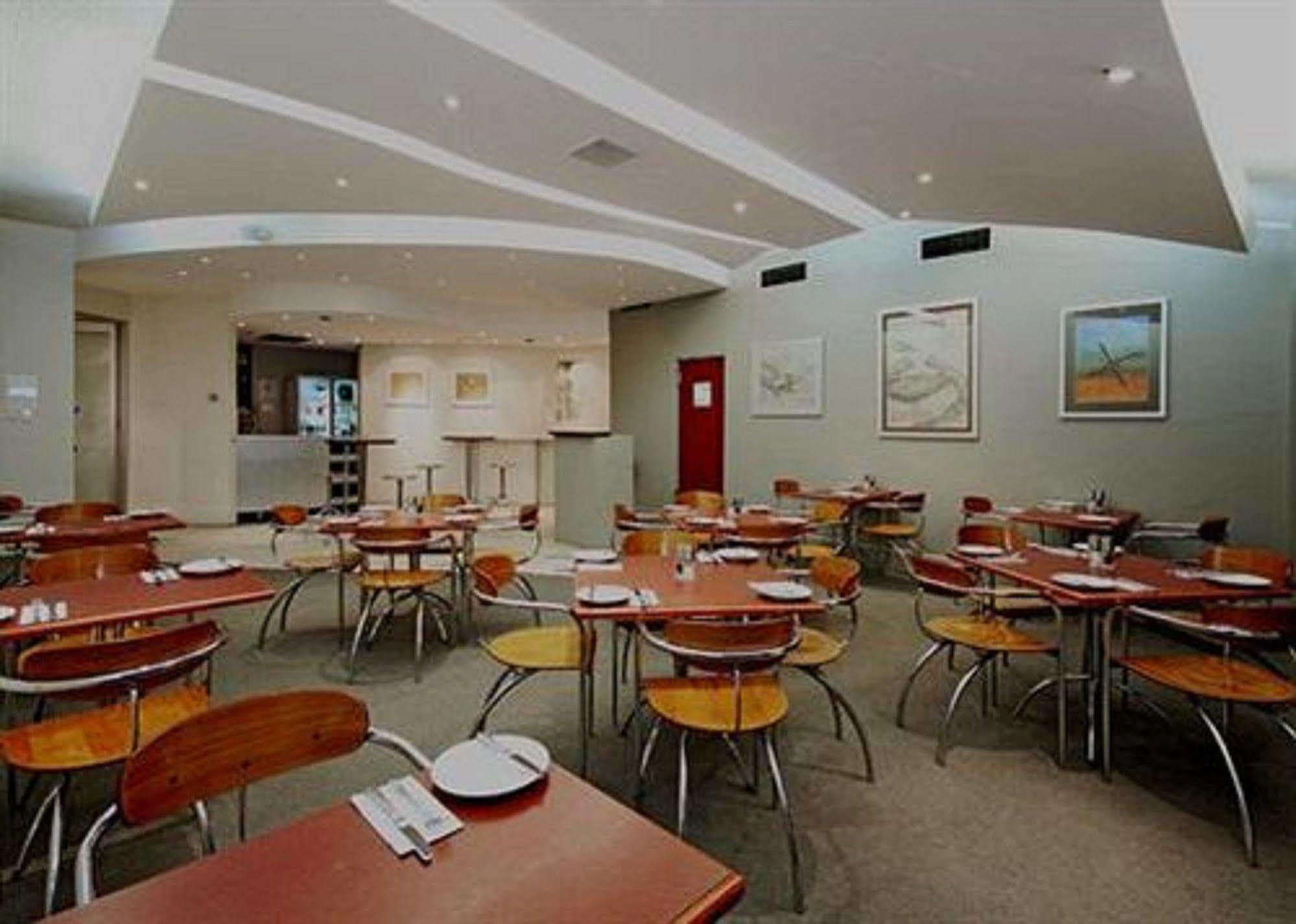 Airport International Hotel Brisbane