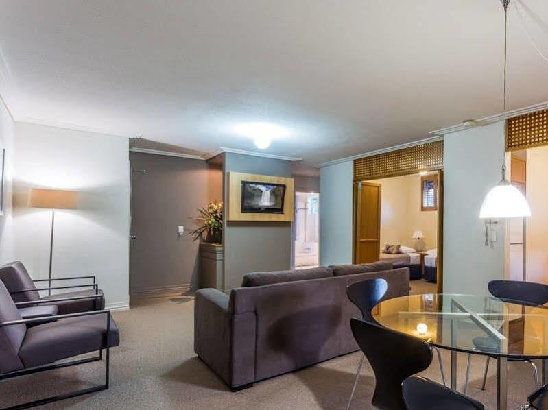 Airport International 4*