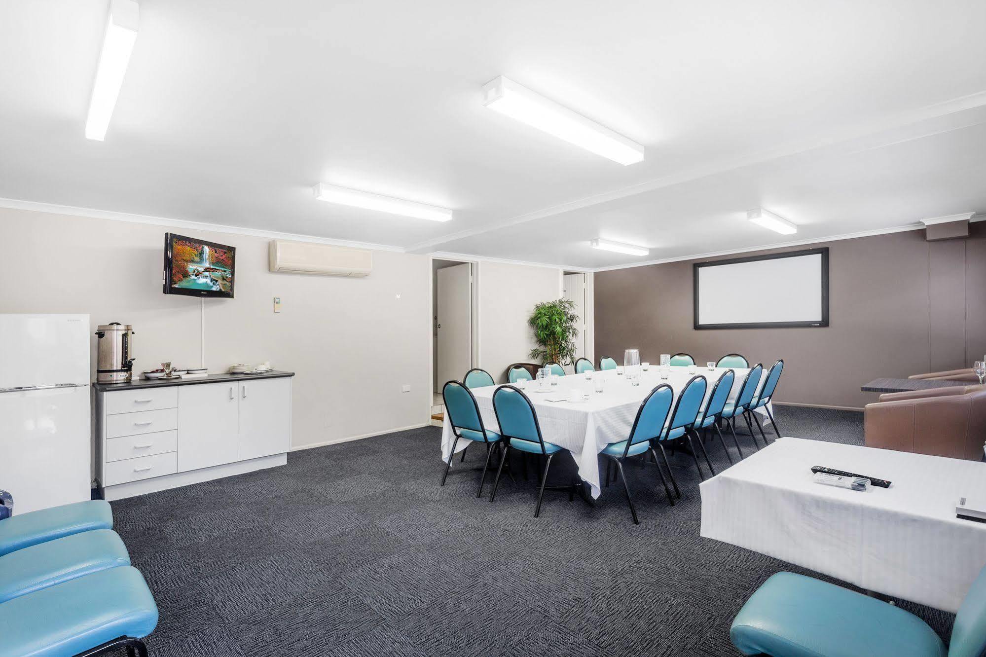 Airport Admiralty Brisbane