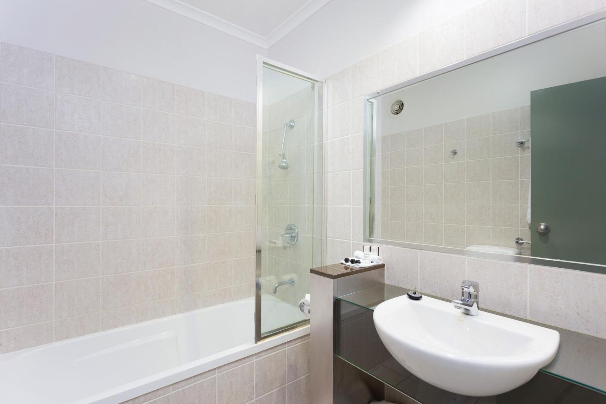 Motel Rocklea International 4*
