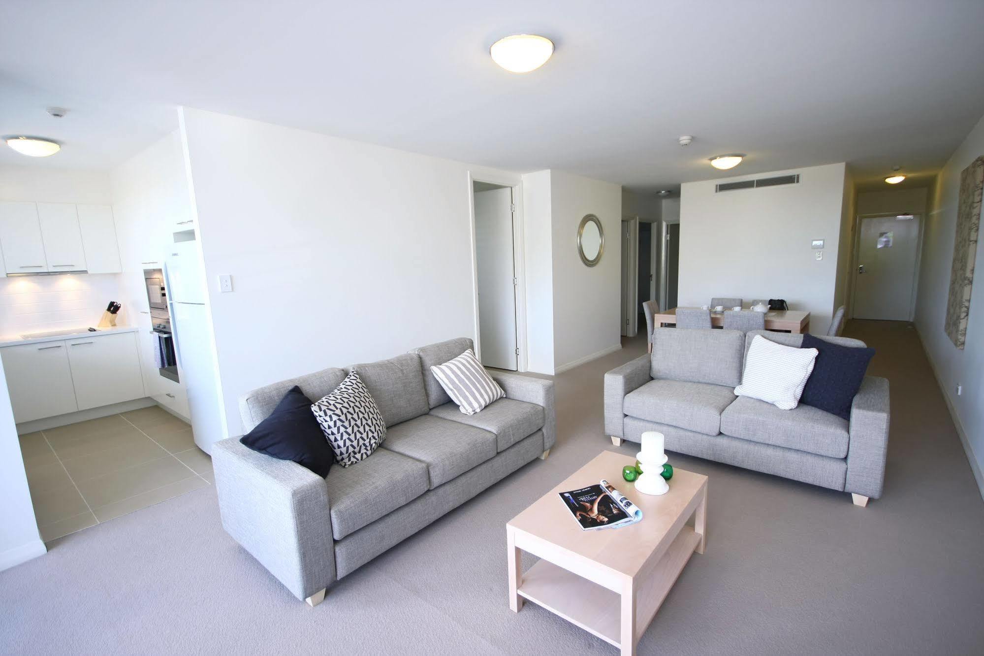 Domain Serviced 5*