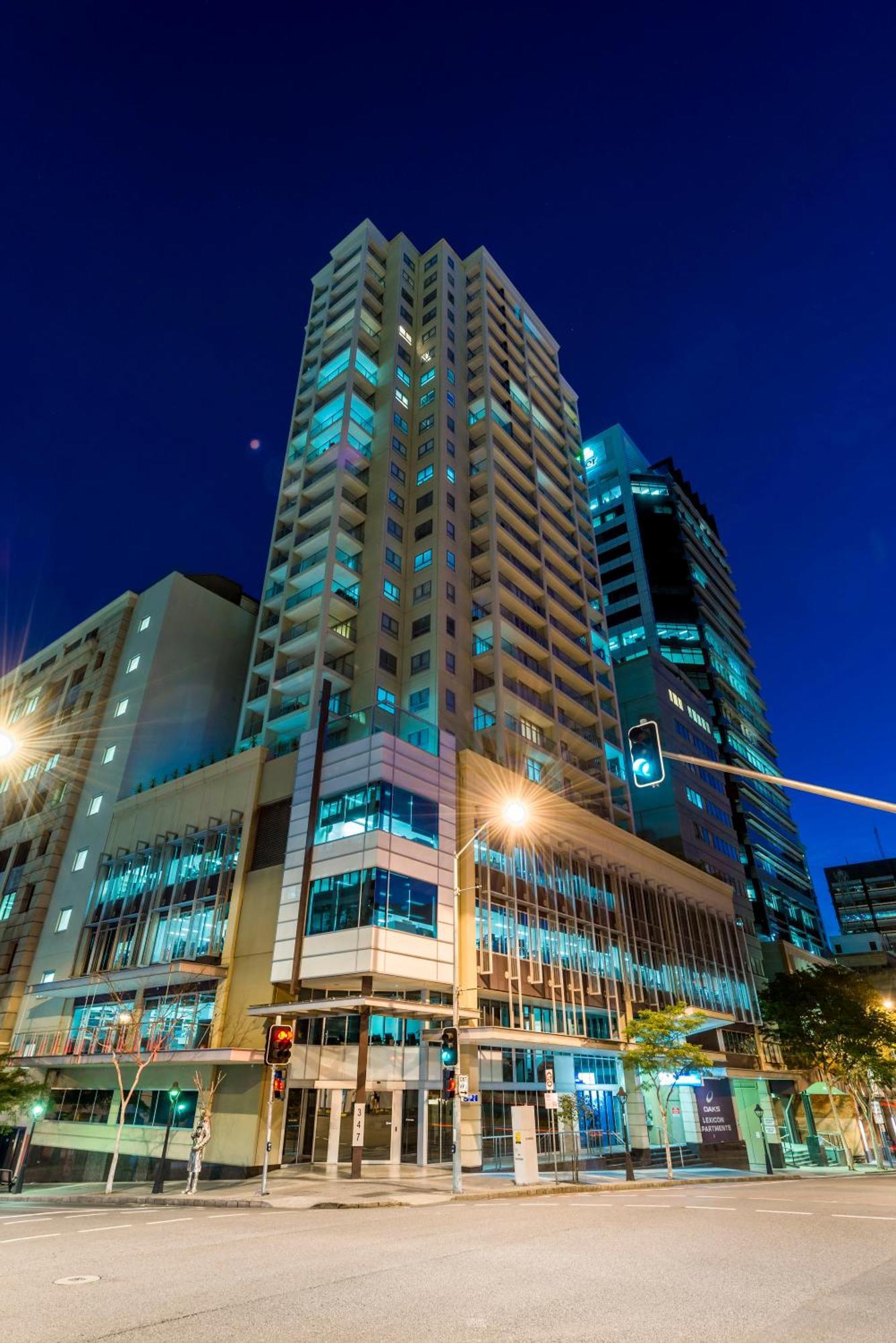 Oaks Lexicon Aparthotel Brisbane