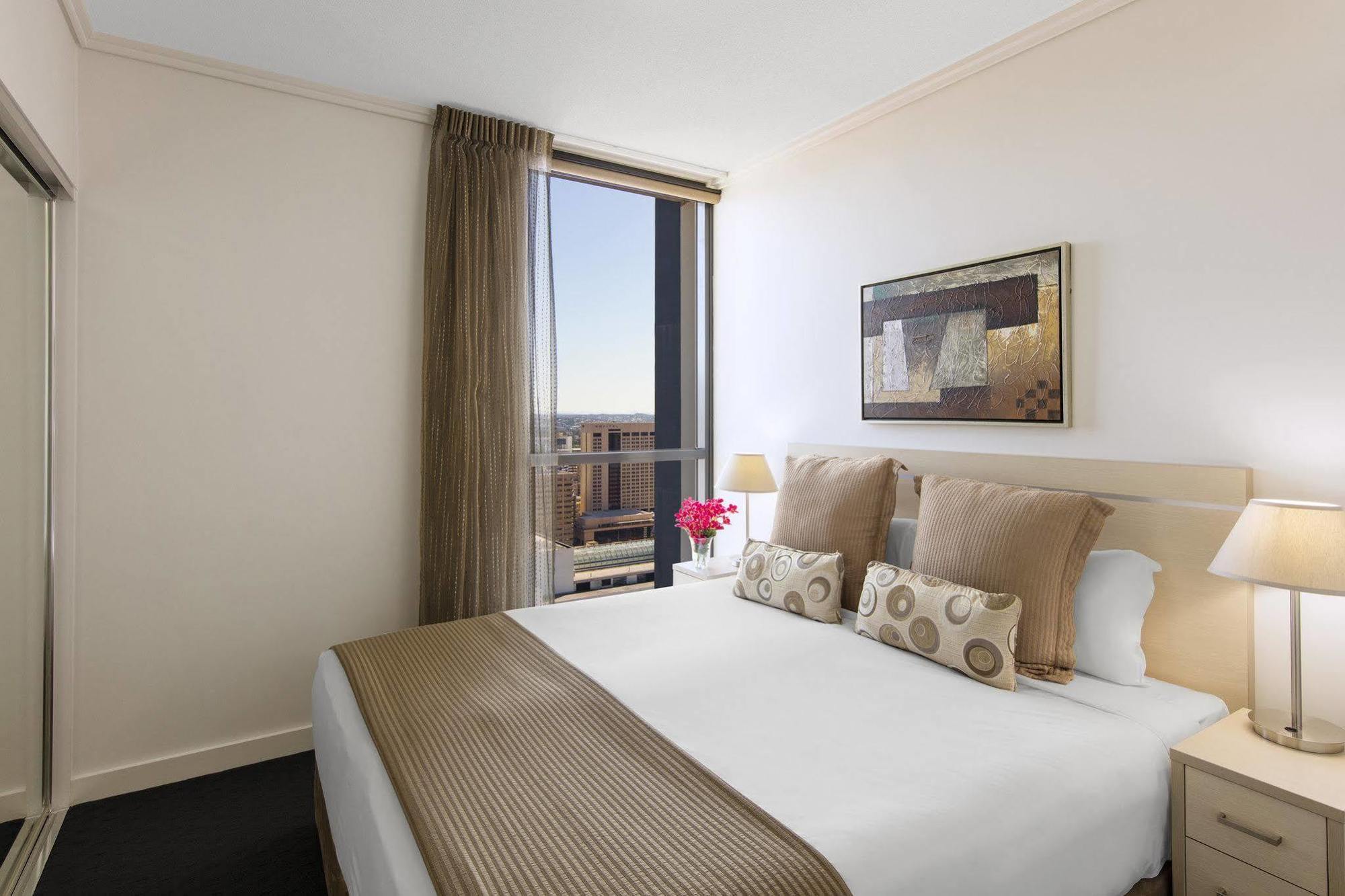 Oaks On Charlotte Aparthotel Brisbane