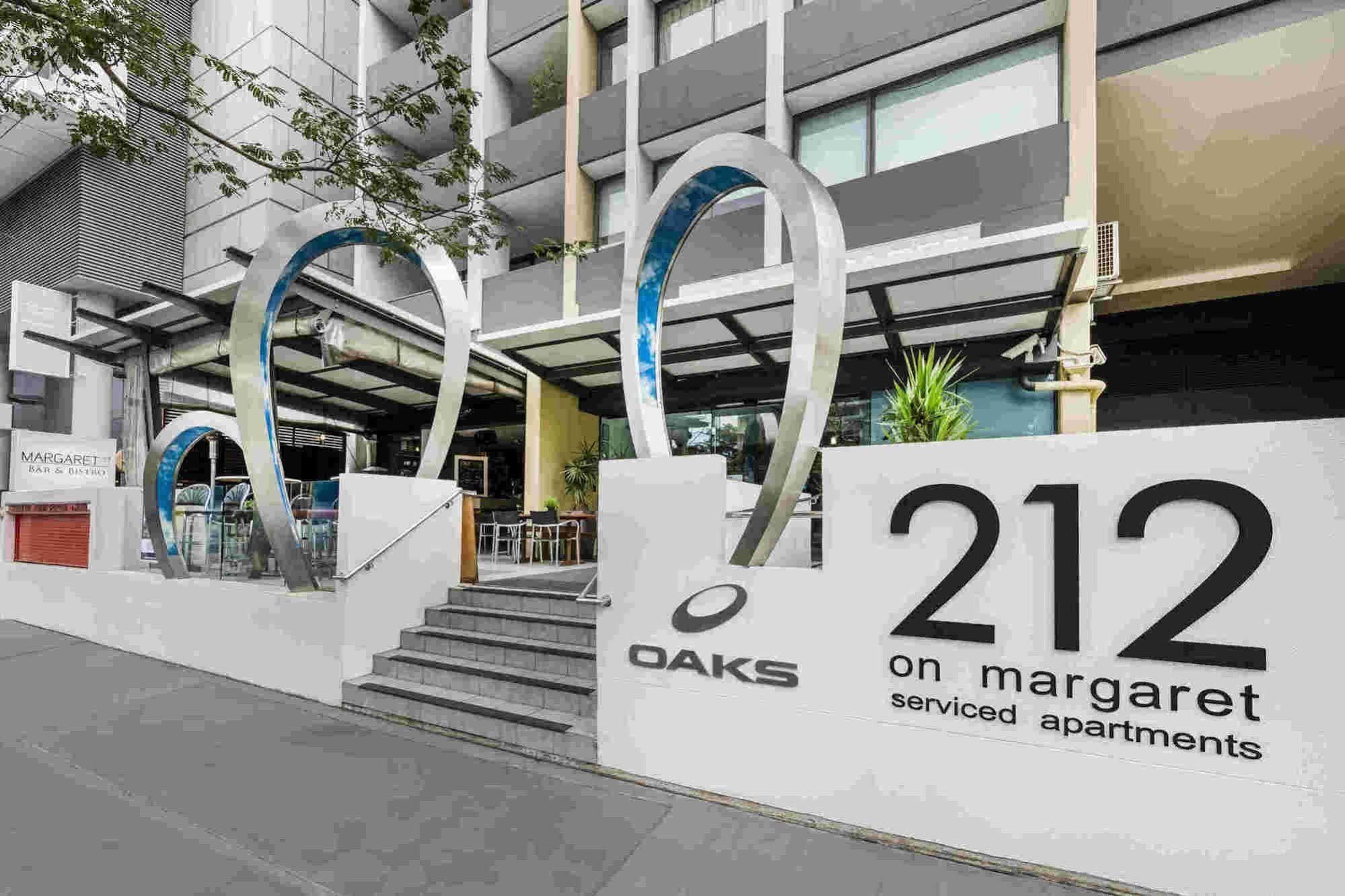 Oaks On Margaret Aparthotel