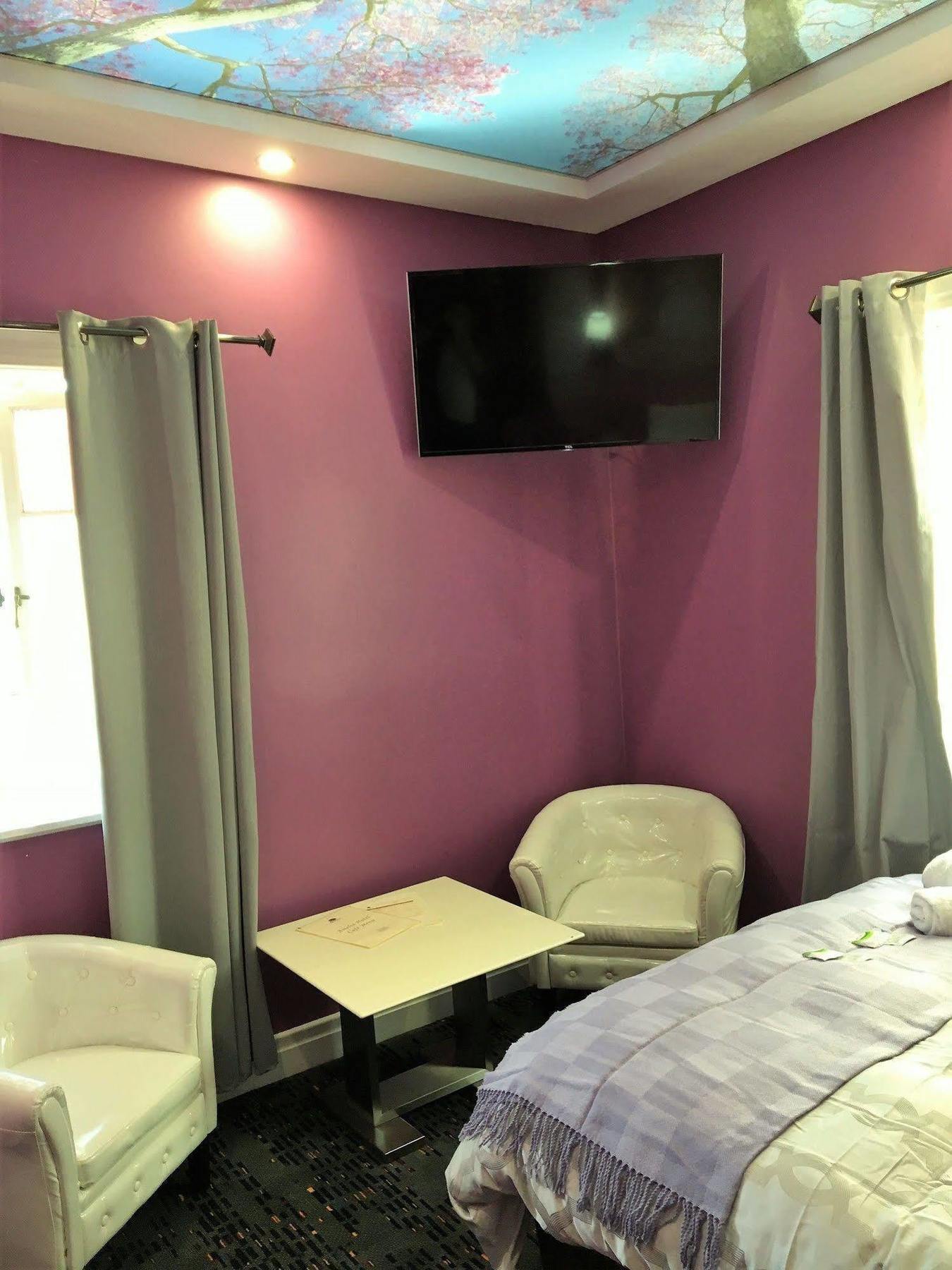 Hotel Amelia Boutique Brisbane