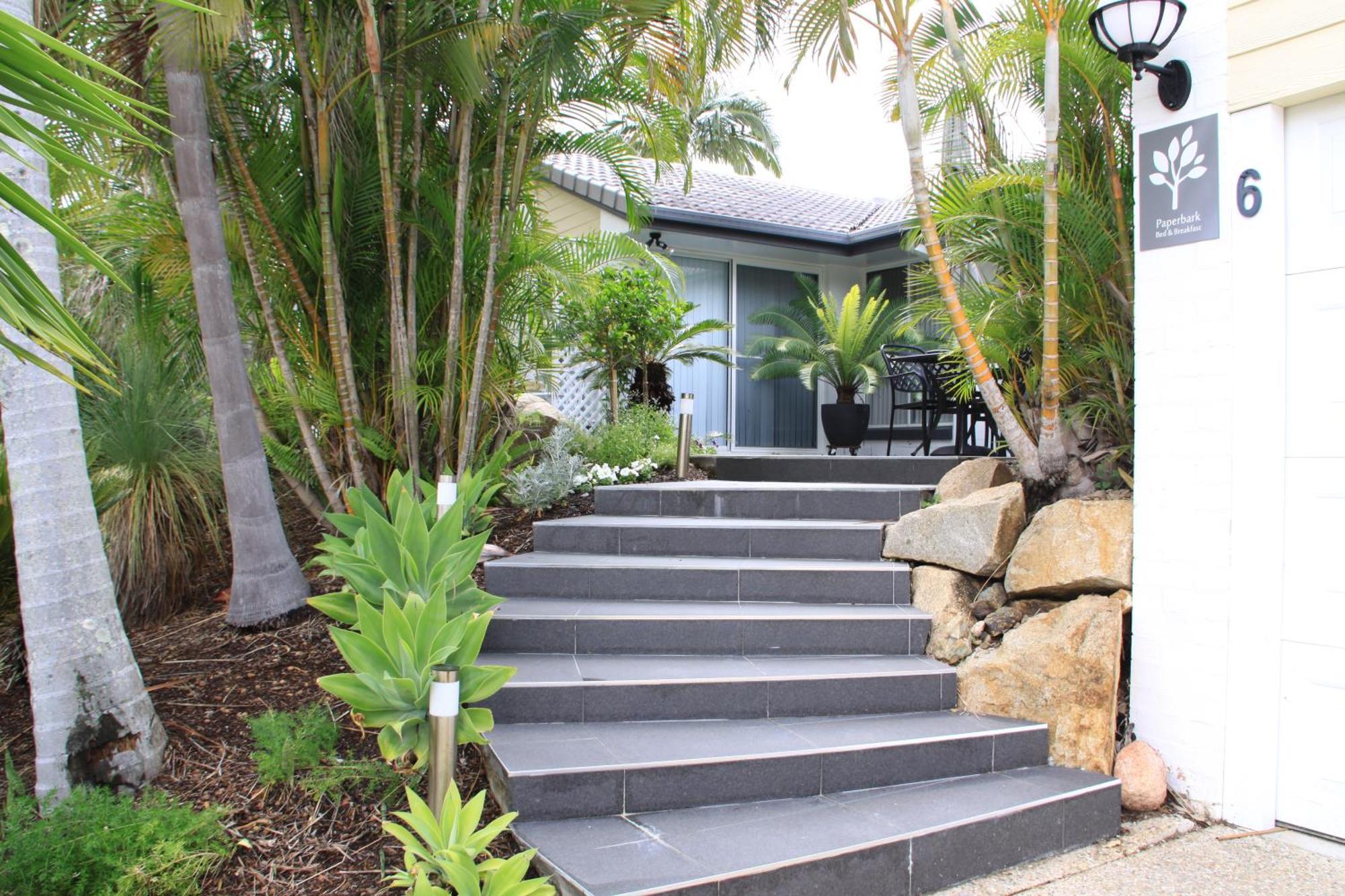 Bed & Breakfast Paperbark