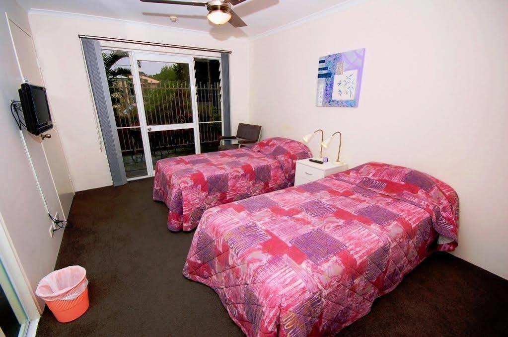 Isla House Greenslopes 3*