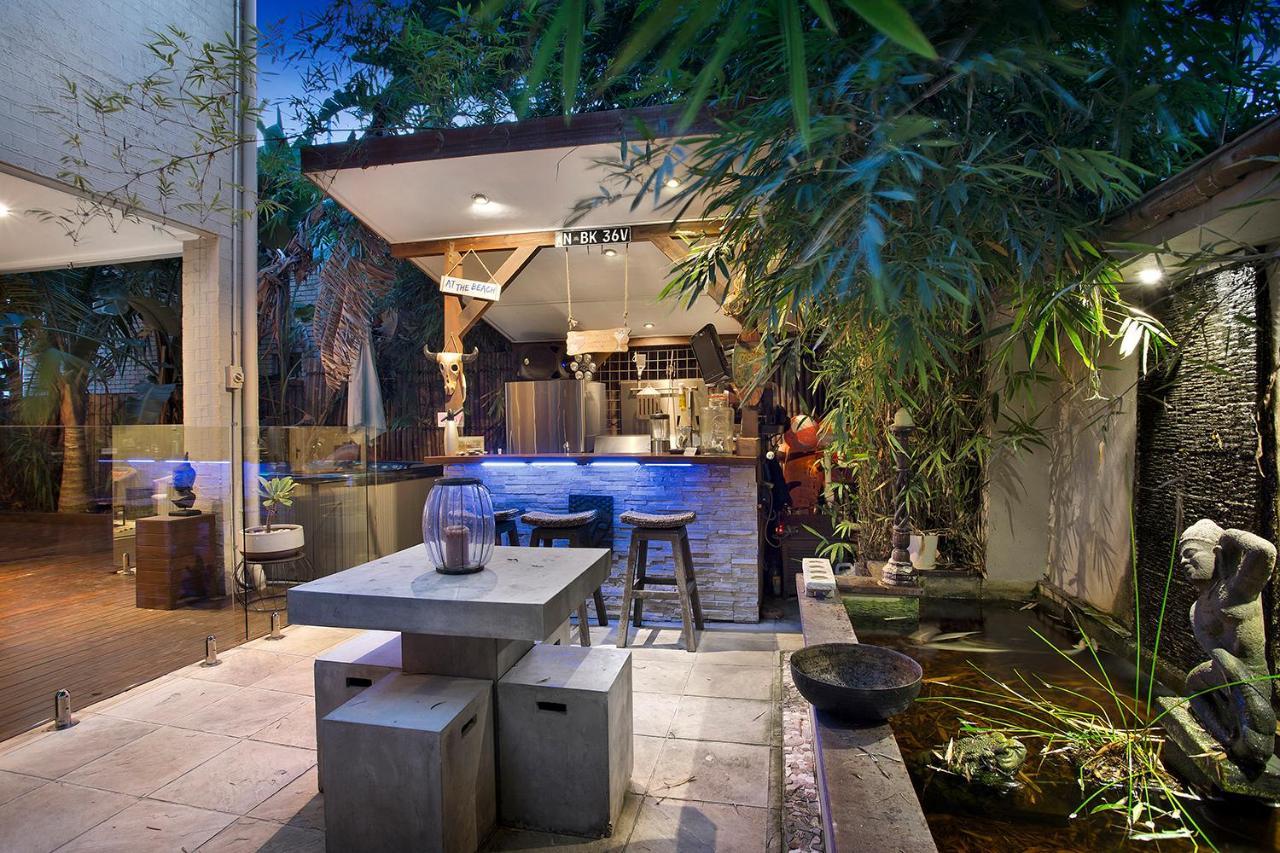 Style In Inner North. Holiday home *