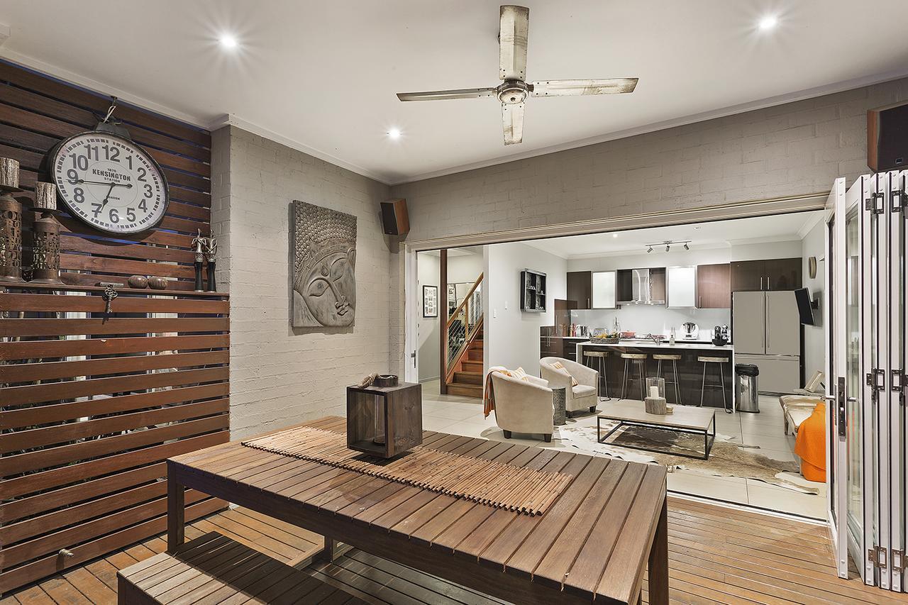 Holiday home Style In Inner North. Brisbane