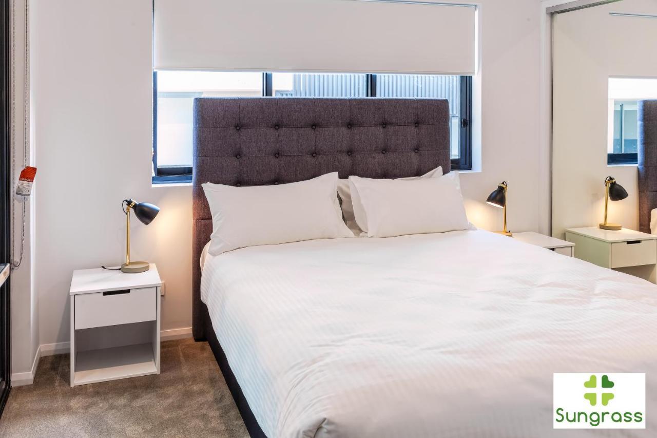 Aparthotel Soko Waterfront West End 4*