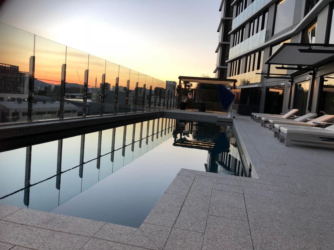 Family -best Of South Bank With Car Park Apartment *