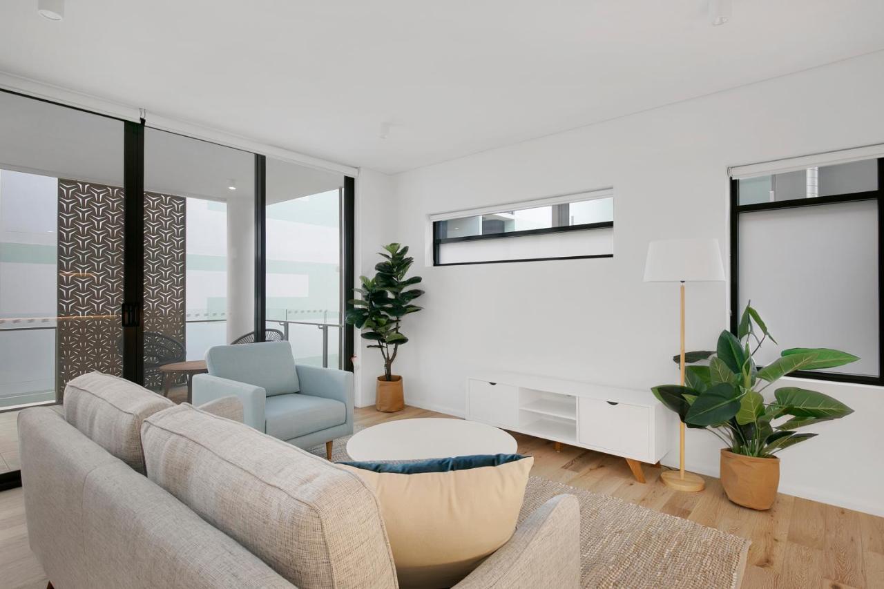 Aparthotel Soko Waterfront West End 4*