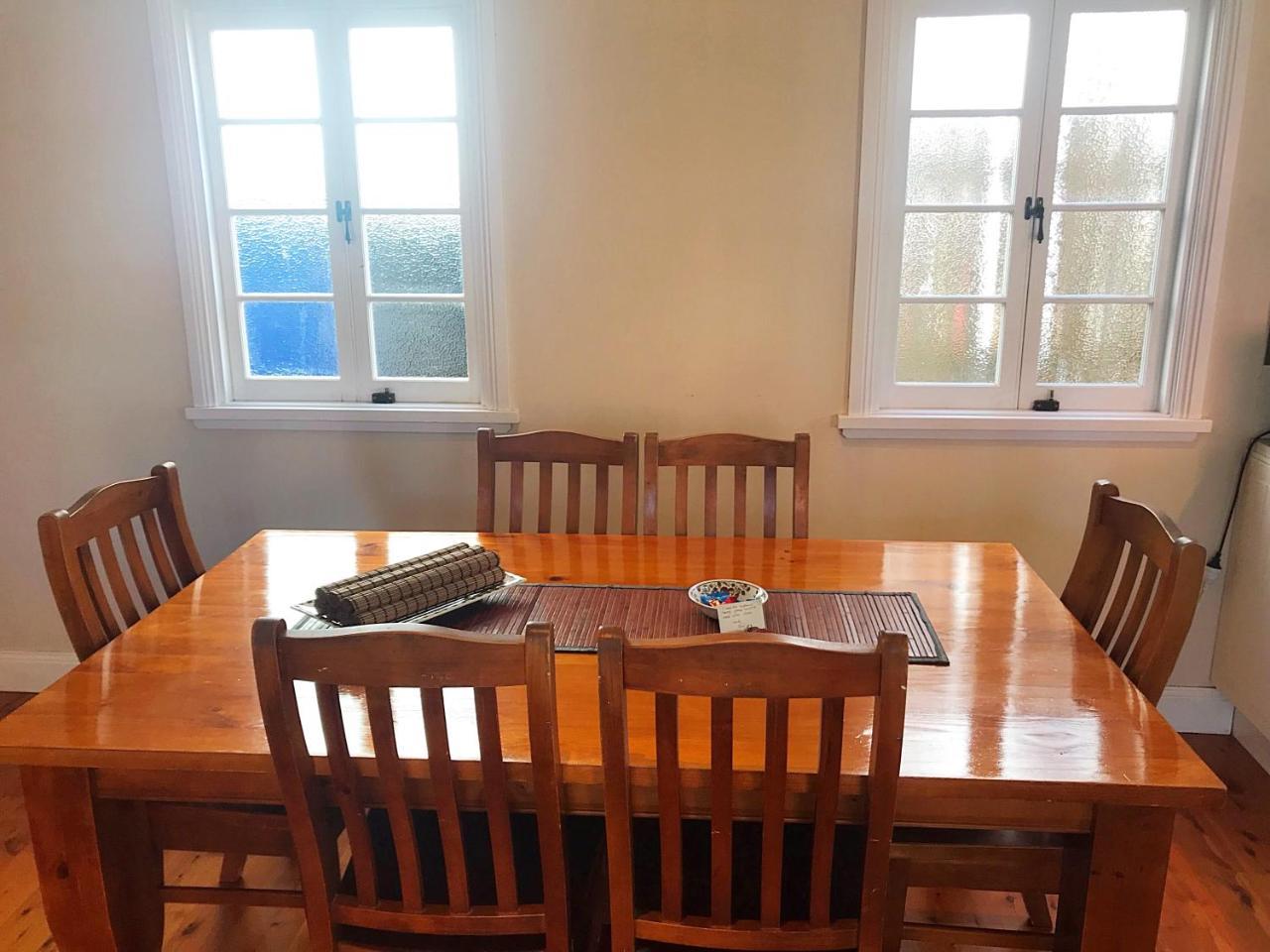 4 Bedroom House - Walk To Southbank Holiday home *