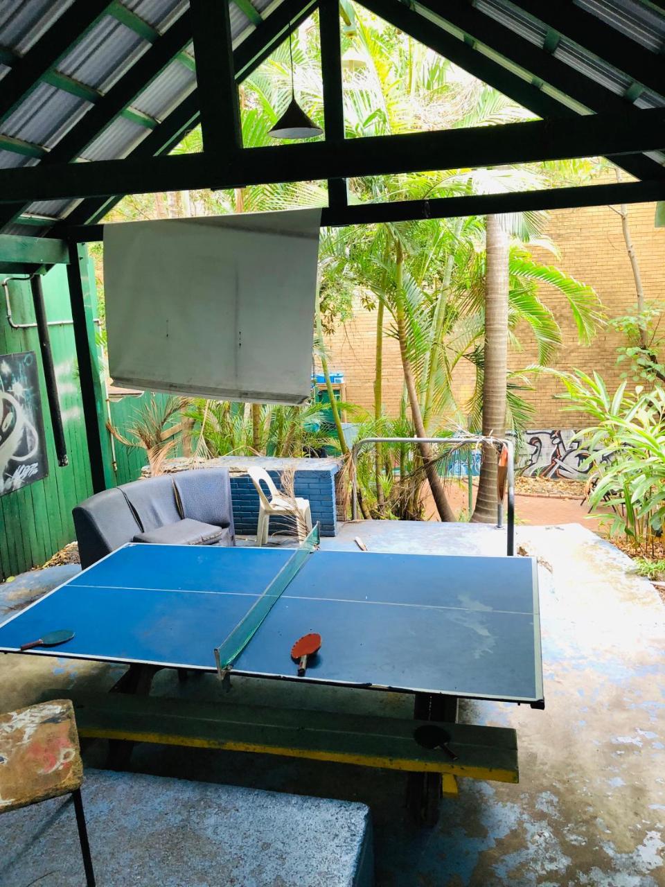 Yellow Submarine Backpackers Hostel Brisbane