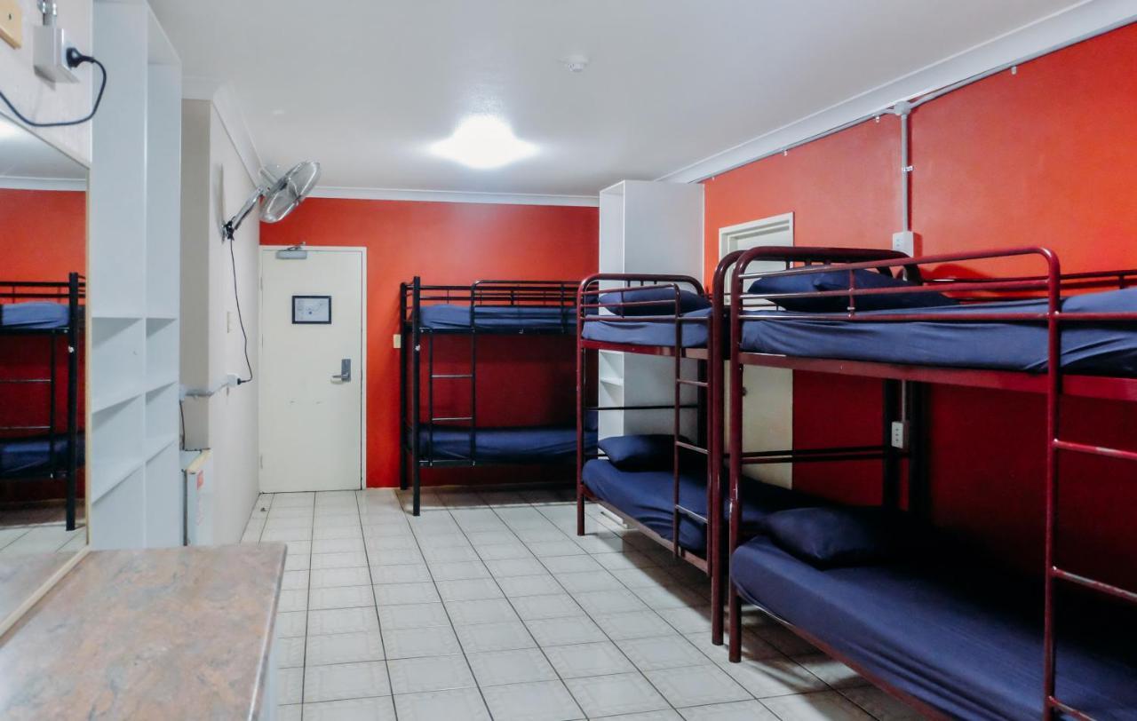 Hotel Brisbane Backpackers Resort - Hostel