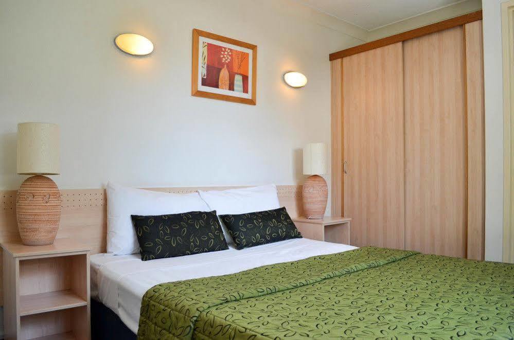 Airport International 4*