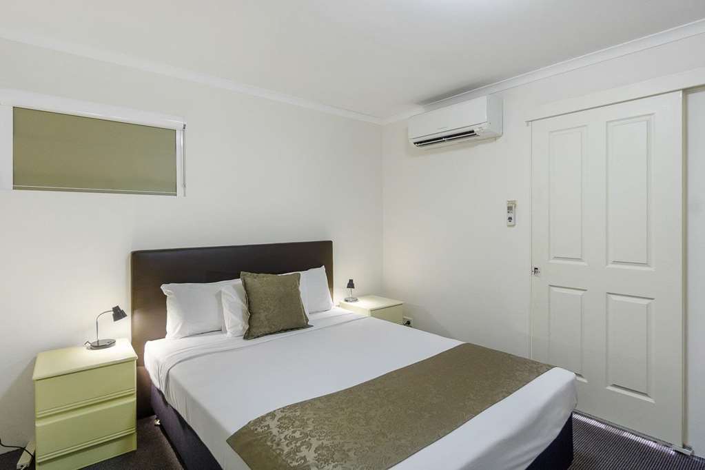 Aparthotel Toowong & 3*
