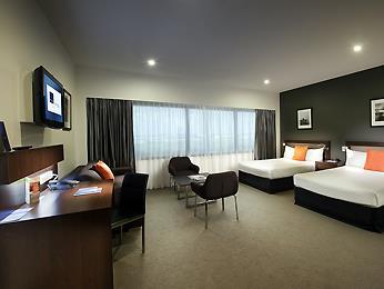 Novotel Airport