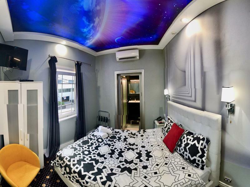 Hotel Amelia Boutique 4*