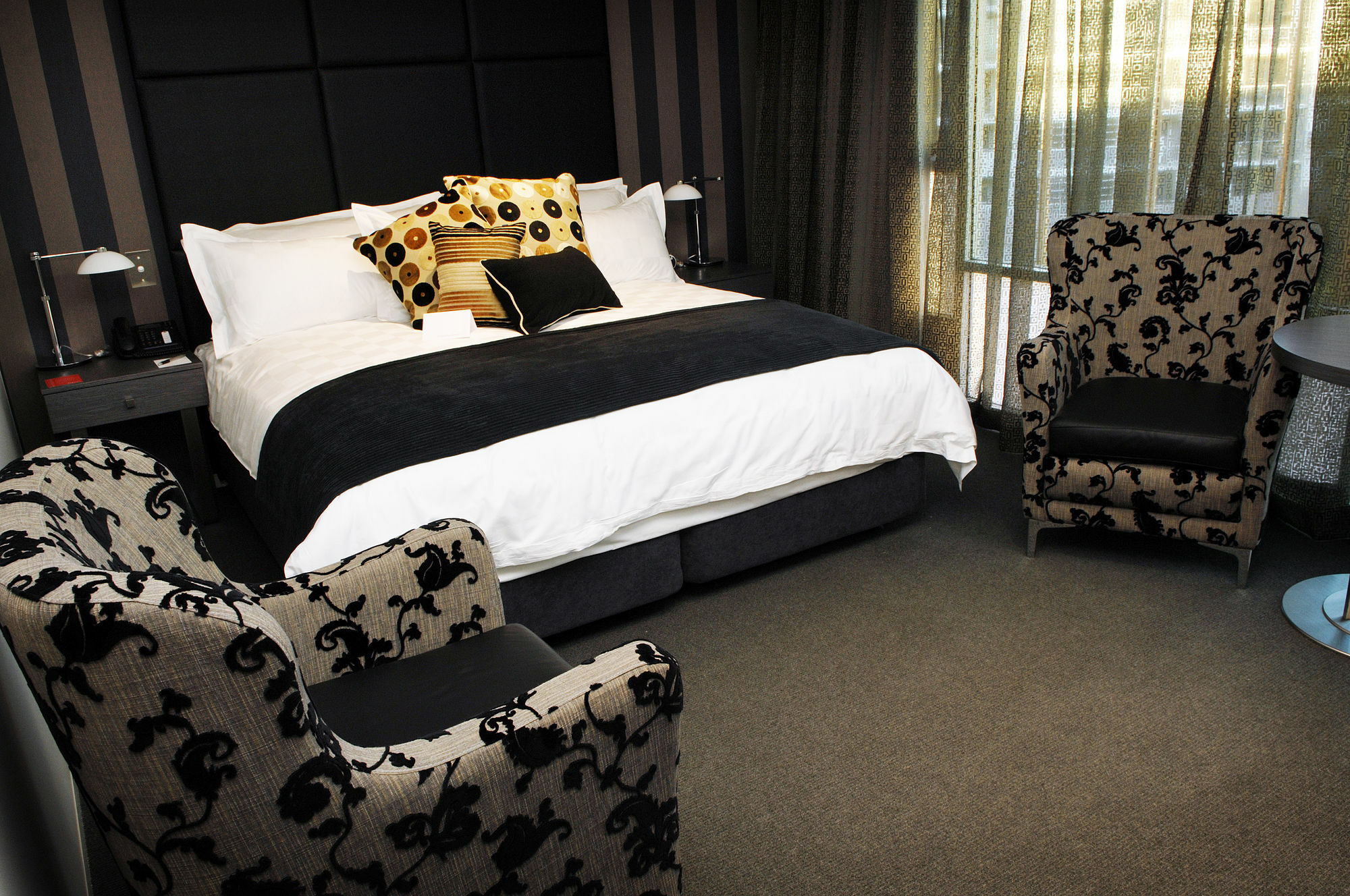 Ovolo The Valley Hotel 5*