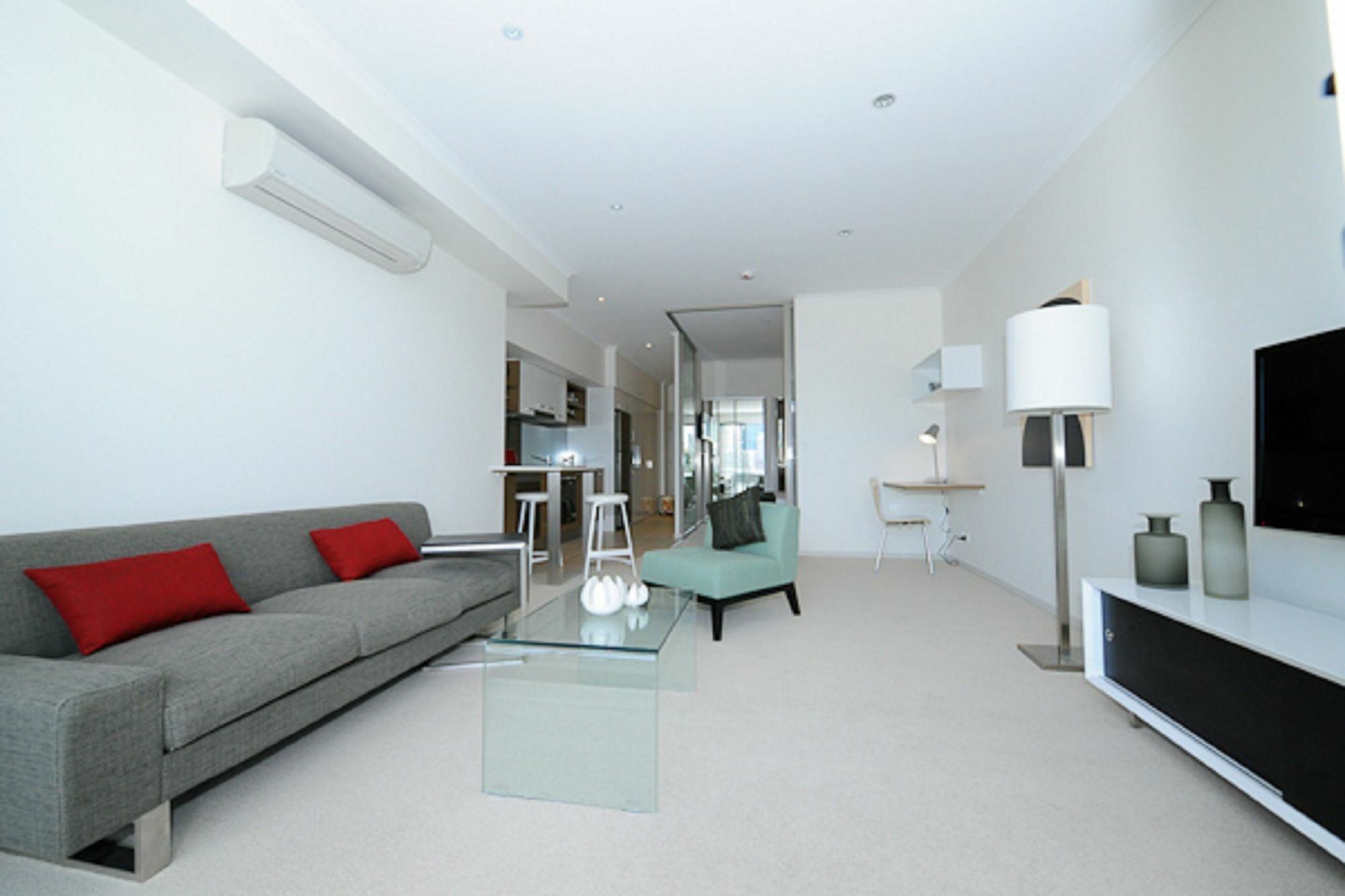 Morgan Aparthotel 4*