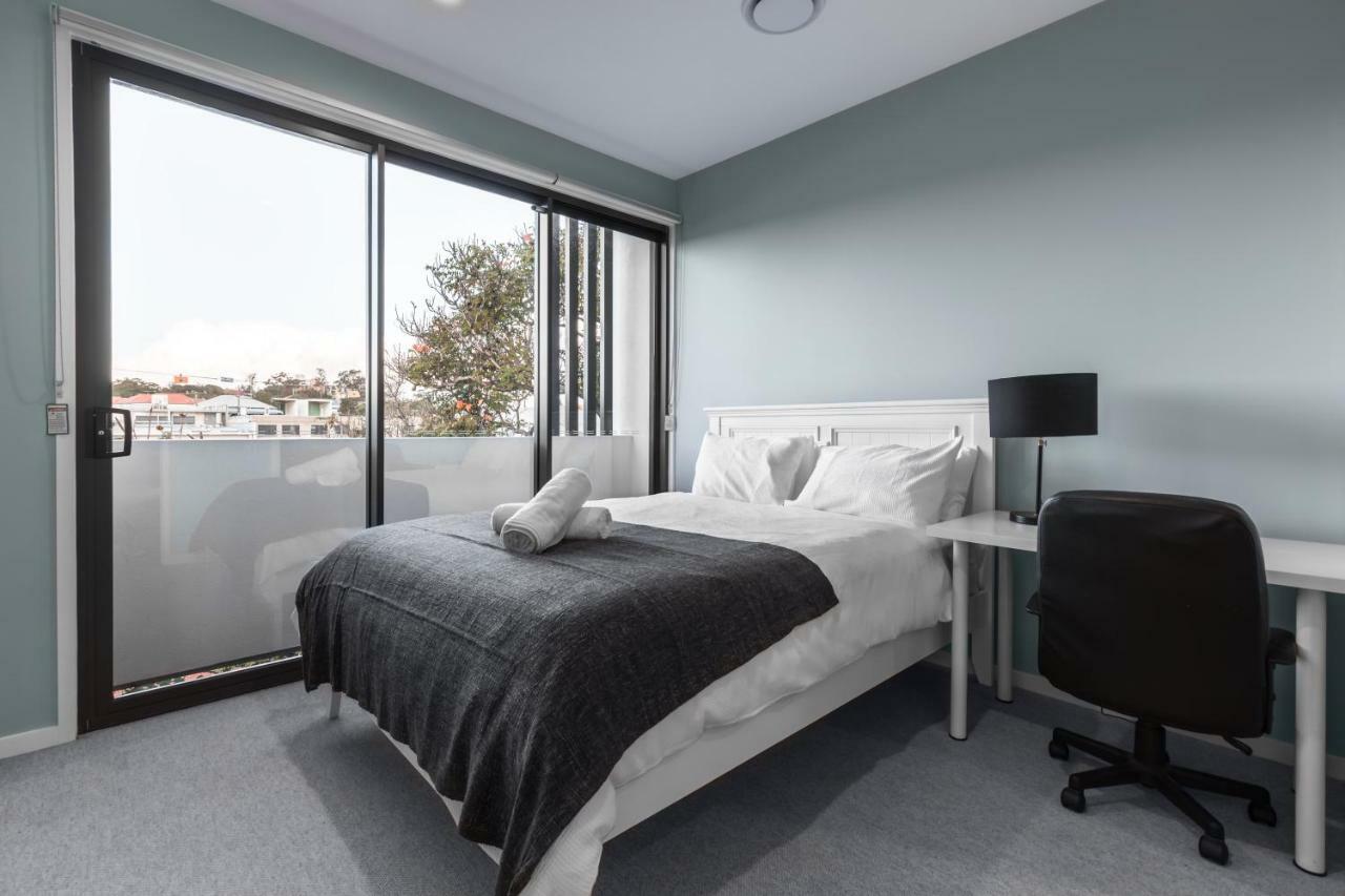 Luxury & Style 3 Bed Townhouse Manhattan Terraces * Brisbane