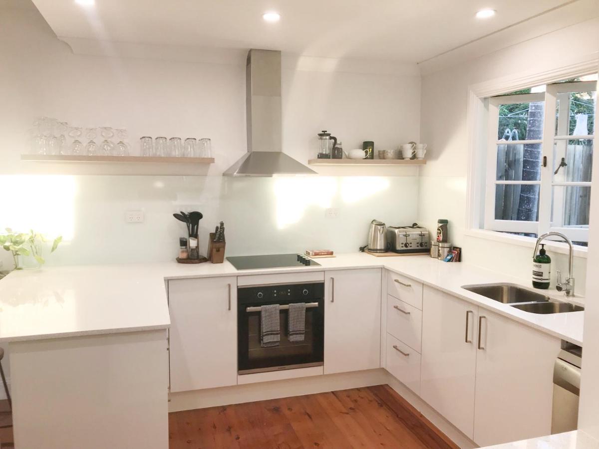 Holiday home 4 Bedroom House - Walk To Southbank Brisbane